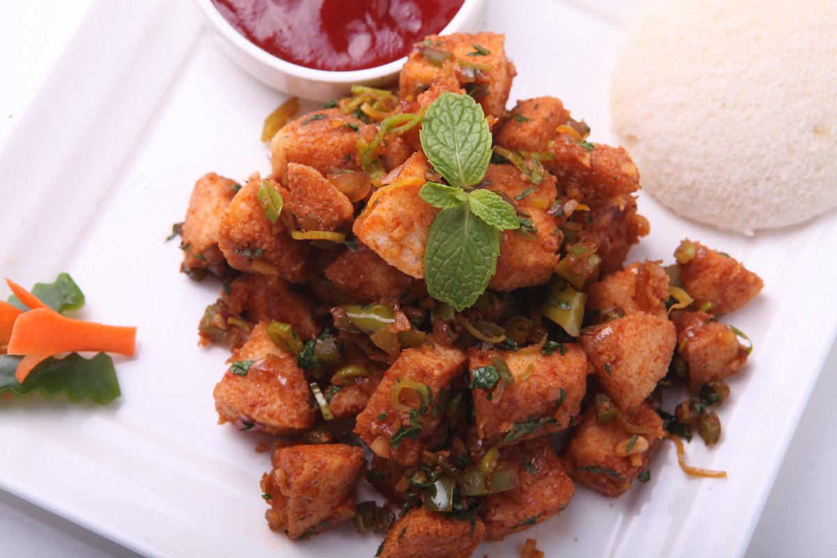 vahrehvah's tweet photo. https://t.co/SJ4ilR6ZFk
#vahrehvah #IdliManchuria #Manchuria #snack #spicy #Easy #Leftoveridli #idly #Kids #vahchef https://t.co/p5ZVfm5WH8