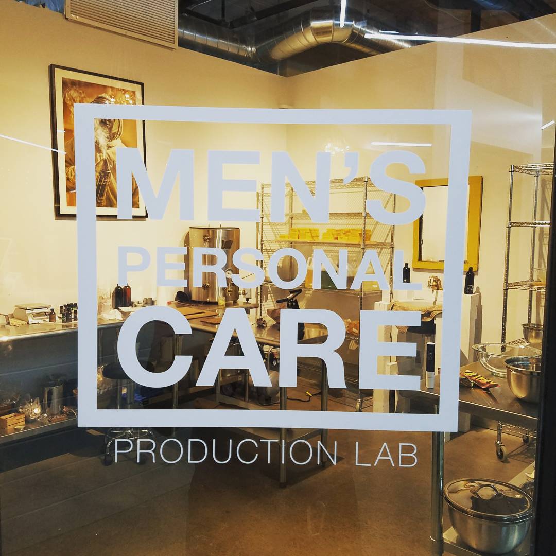 AkronHoney's tweet photo. Grand Opening Nov 17 4-8p! Beginning on that date, honey will be available. #FridayFeeling #akronhoney #microproduction #naturalskincare #smallbusiness #productionlab #urbanhoney #blackbusiness #blackowned #akronhoney #artisan #menspersonalcare https://t.co/zffdsos2Fr