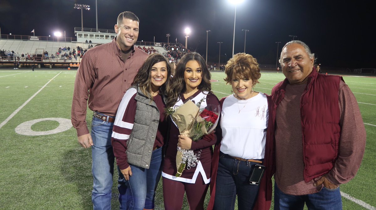 roisdathletics's tweet photo. It's #senior17 night at the @rohawksfootball game tonight!! We love our seniors! https://t.co/rI7aPgFabr