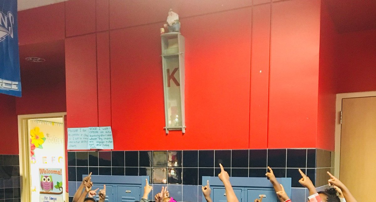 ForestLnAcademy's tweet photo. @Taylorae99 class found Popi! They were all excited...where will he go next? #FLALEADS #FLAGNOMEvember https://t.co/YPxRsN7Tt9