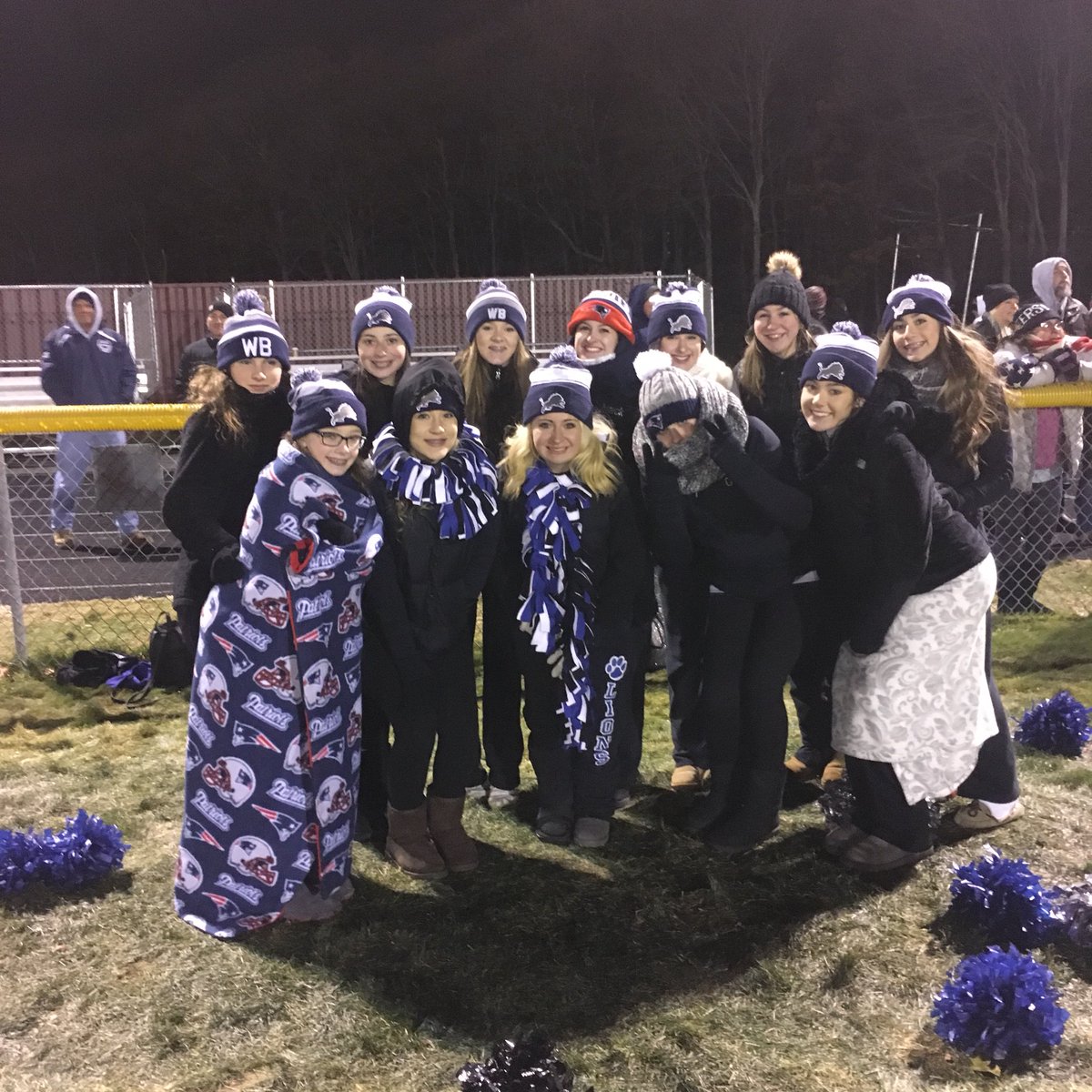 WBHSVC's tweet photo. Love these girls ❤️ cheering on @WBLionsFootball to a victory in the freezing cold tonight! https://t.co/24aFBqDFMI