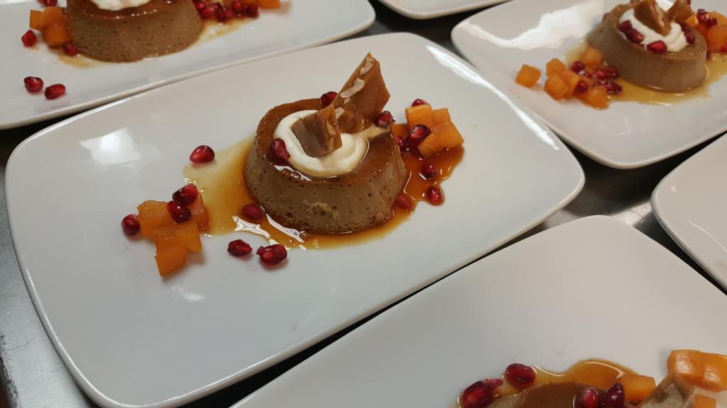 Brenda_Probasco's tweet photo. Cafe Infused Custard...why am I never a guest at the parties I plan?  #delicious #AdiosUtopia #WalkerArtCenter https://t.co/5JnzHbHR7T