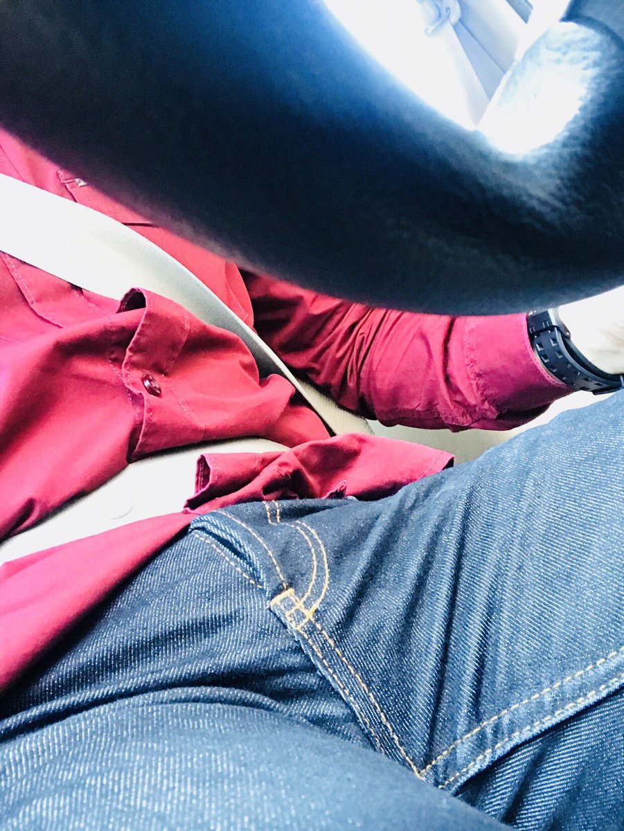 ควยเริ่มแข็ง