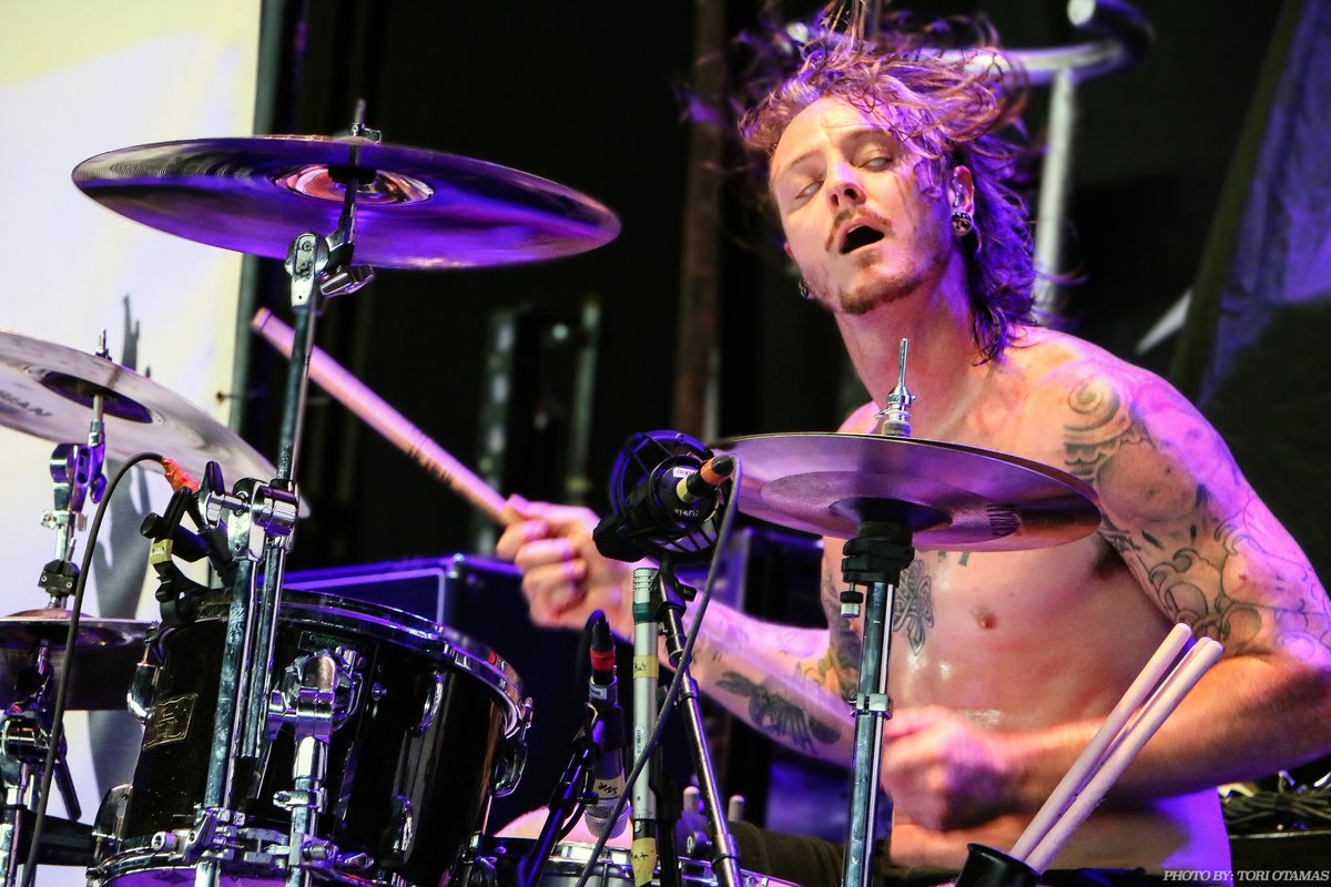 ToriOtamas's tweet photo. Matt Reinhard, drum slayer, of @WeAreDED 🥁📸🤘

☡If use of/repost photo, please do not edit or remove the watermark. Please credit myself and/or @breakfreeco 🤘Thank you https://t.co/tIpFzNDk4N