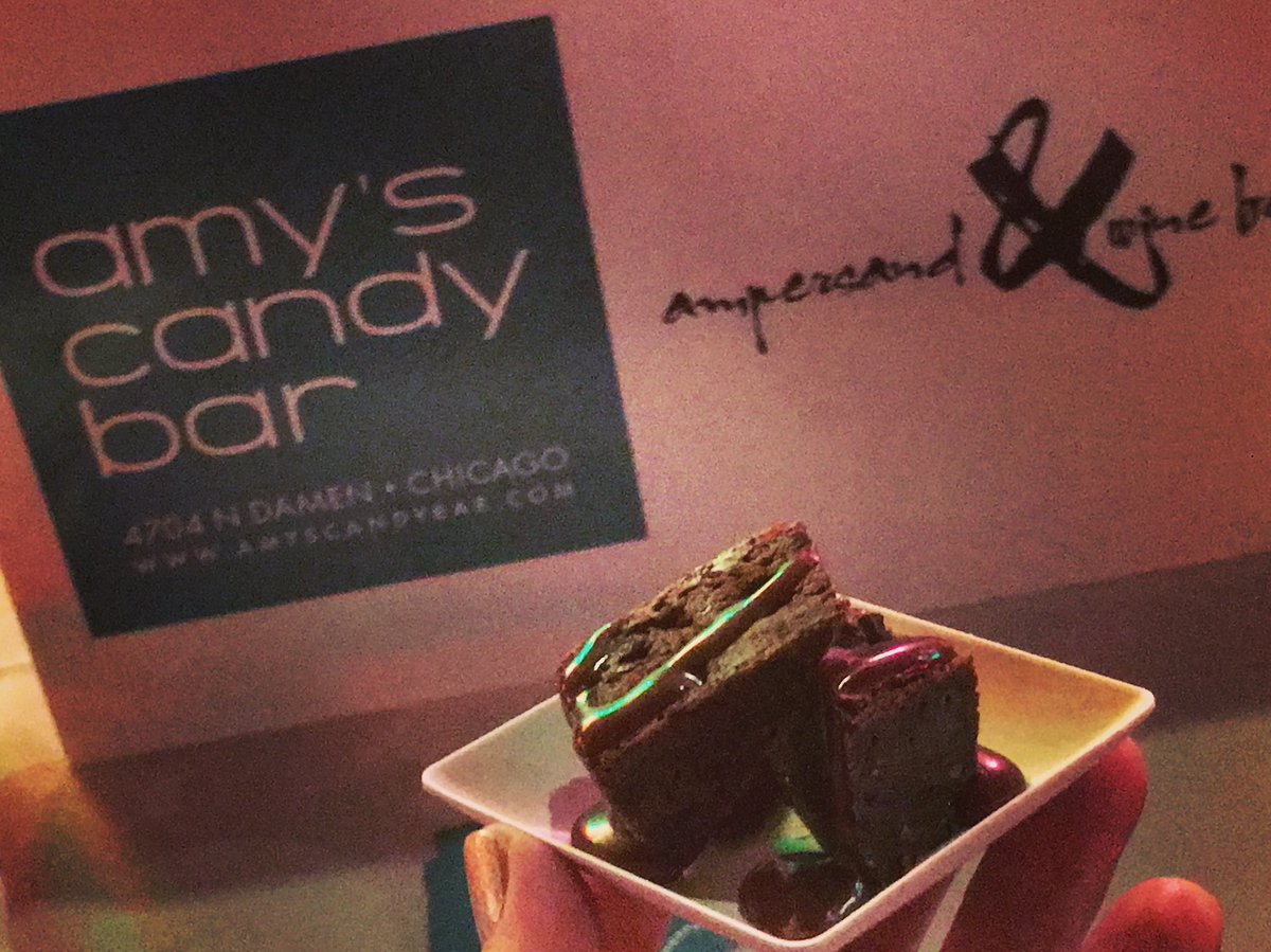 chouinardphoto's tweet photo. One of my favorite pairings so far! Drunken cherry brownie with a caramel port drizzle. 😋 #TOR2017 #TasteOfRavenswood #Ravenswood #yum https://t.co/3dgQ1FP7Hl