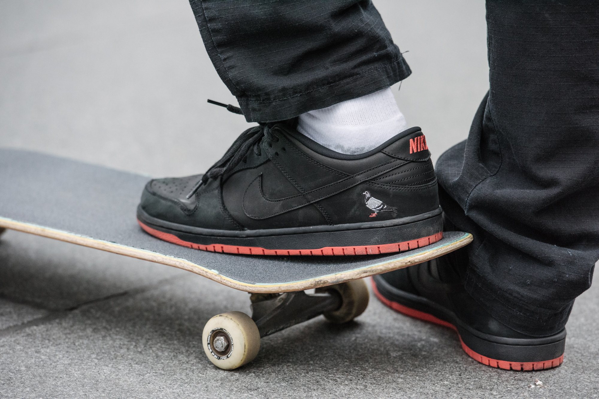 Nike Nike SB Dunk Low Black Pigeon