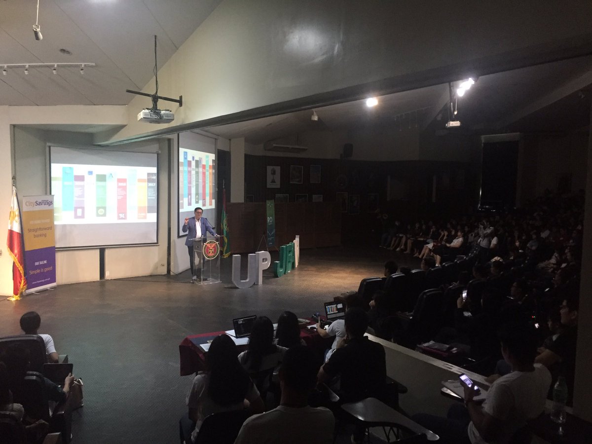 up_jfa's tweet photo. And now, we welcome our main speaker, Sir Willy Q. Tee Ten, President and Principal Dealer of the Autohub Group of Companies! 👏🏼 #GainTheEdge #ROI2017 https://t.co/HBAgqbuHLE