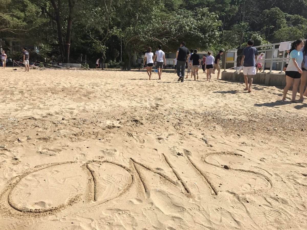 lovenguin's tweet photo. #Beach Day with Student Advisory groups. Superb weather and great day to bond with students and @CDNISComm staff https://t.co/rxfFJgcZVo