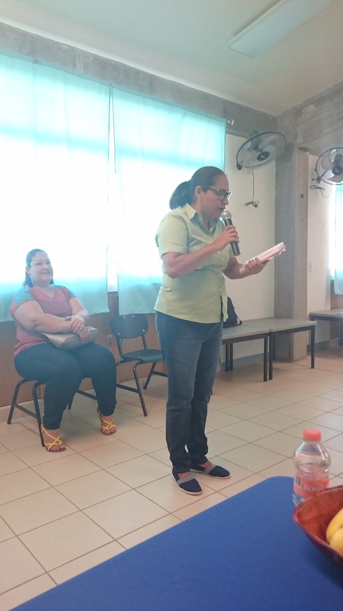teinny_3's tweet photo. El trabajo de los docentes en las aulas culmina con aprendizajes significativos en los alumnos. "Concurso de fotografia" Jn. 715 #Z75 #AtpZ75 #educadorascomprometidas https://t.co/IXekvgL9OC