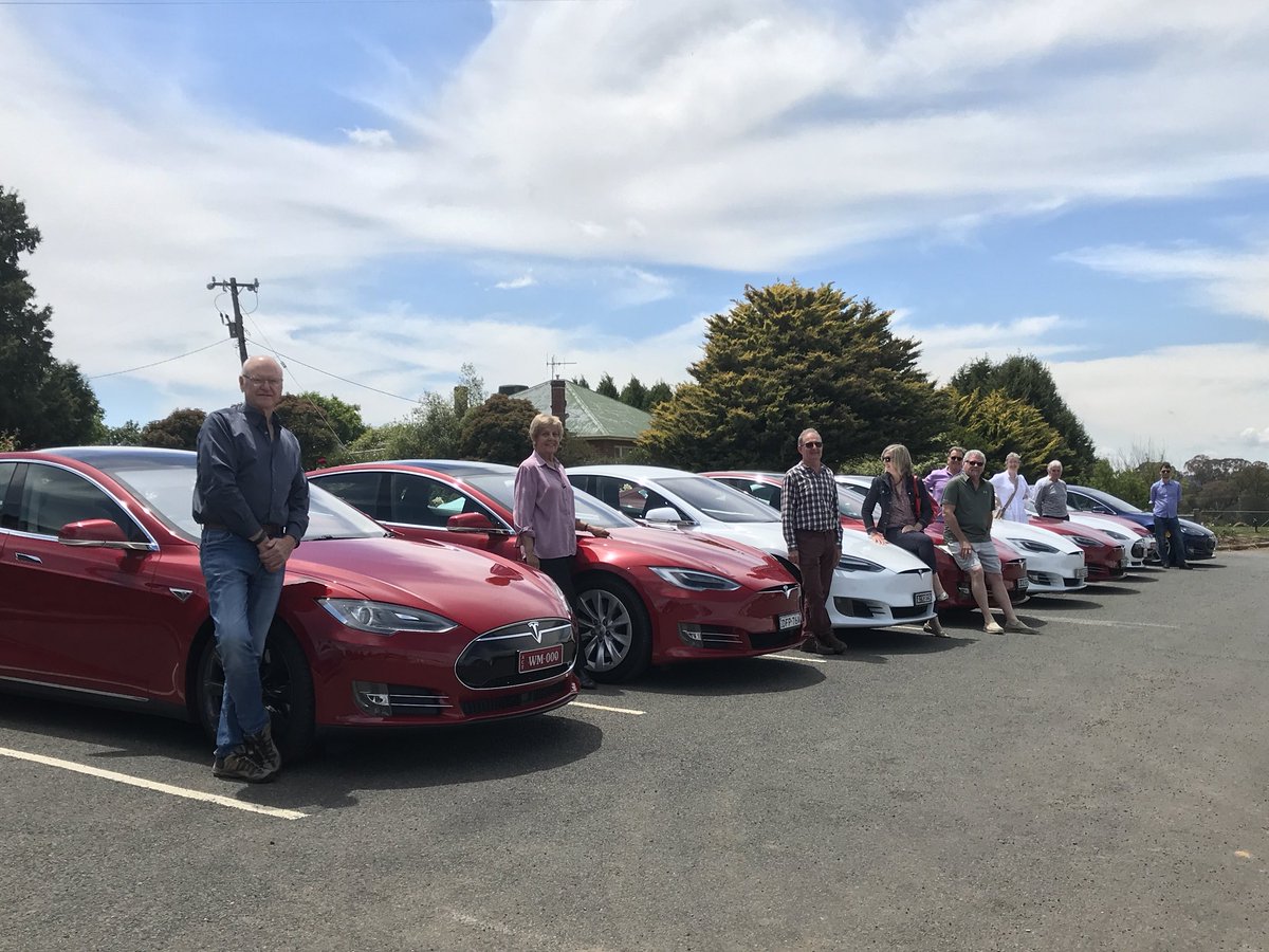 @teslaownersau lunch @shawvineyards near #Canberra #tesla #teslaaustralia #roadtrip