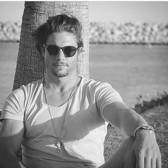 pancherifansbr's tweet photo. Usted nunca pasará desapercibido por la vida, usted tiene luz propia.
@PancheriHoracio https://t.co/DphgqfdEBt