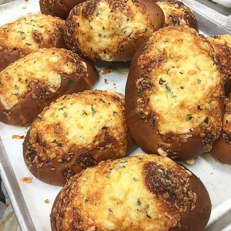 Eat at Bench Kitchen tweet media