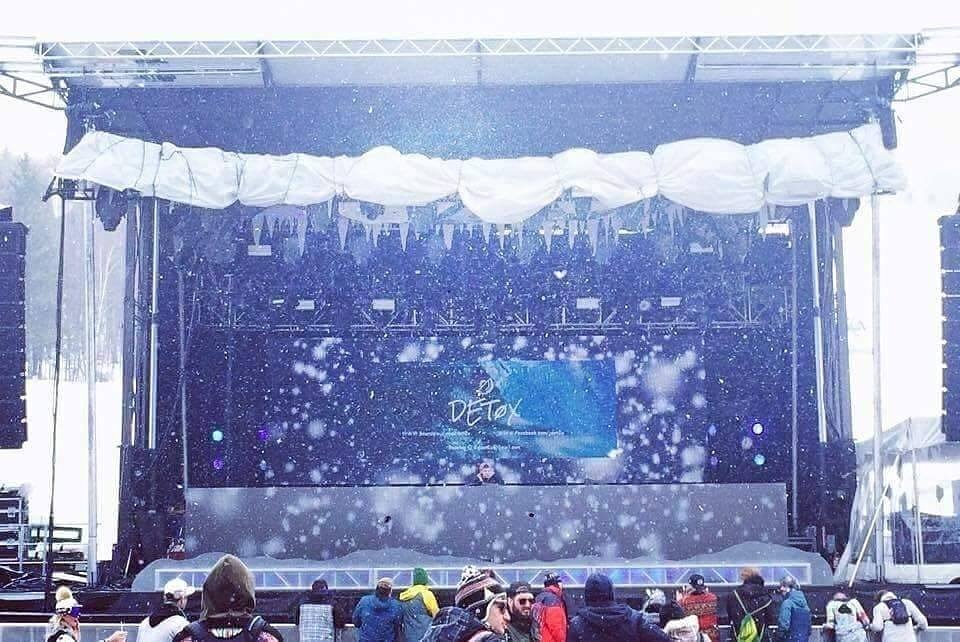 ExperienceDetox's tweet photo. #ThrowBack to #DETØX at #MinusZero #ExperienceDETØX #3rdeye2020 #filthyclean #futurebass #headbang #basshead #music
#festival #rave #trap https://t.co/Hufejiv1SE