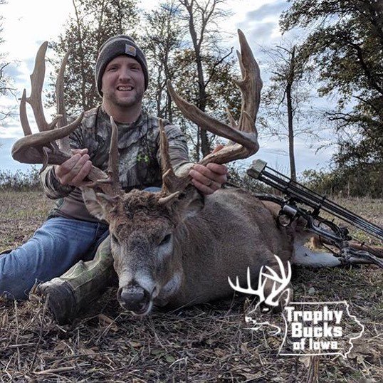 iowatrophybucks's tweet photo. ๐ฅ๐ฅBEAST๐ฅ๐ฅ. Congrats to John Rohrs on his giant Iowa buck! #deerhunting #whitetails #whitetail #iowa #bbd #shareyโฆ https://t.co/yDOvoUWOxC https://t.co/4uJ6PW1eQq