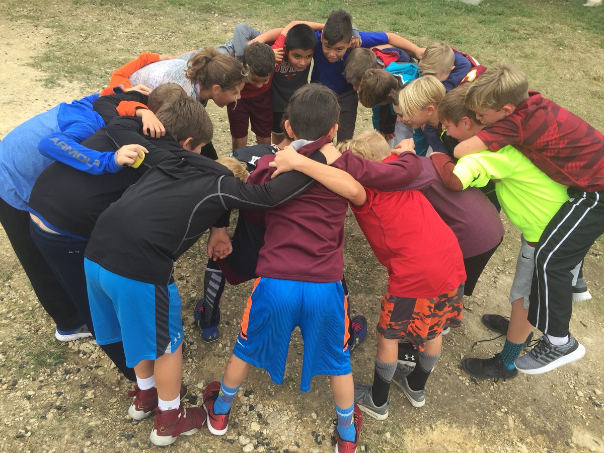 thomaslovesart1's tweet photo. They fight, roar, laugh, cry... these warriors of DS won’t give up #classof2026 #watchforthem #theywillblowusaway #texasfootball #smalltownliving #iamwses #iamdsisd #thomaslovesart1 https://t.co/TgmAu64FOZ