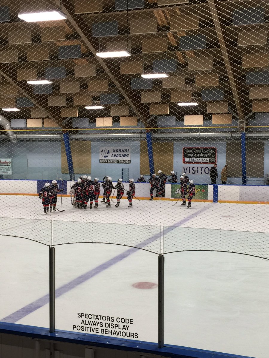 Melvillehockey's tweet photo. And it's a win for the Bantam AA Mils over the Regina Blues! 4-1 #sbaahl #milswin #mmha https://t.co/IoPfA1RxvP