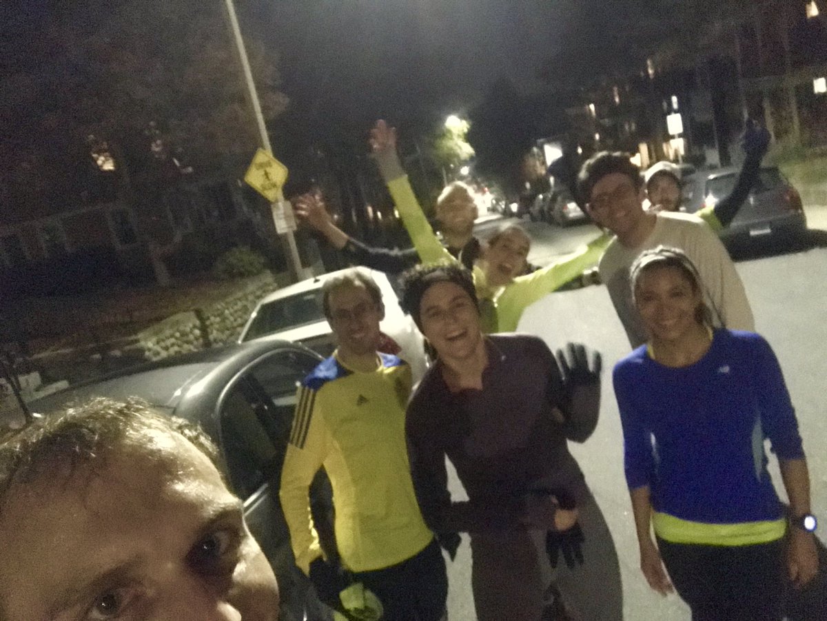 FHR took on the Iffley and Montebello St hills for their Thursday night speed workout! #AllTheWayUp #community #running