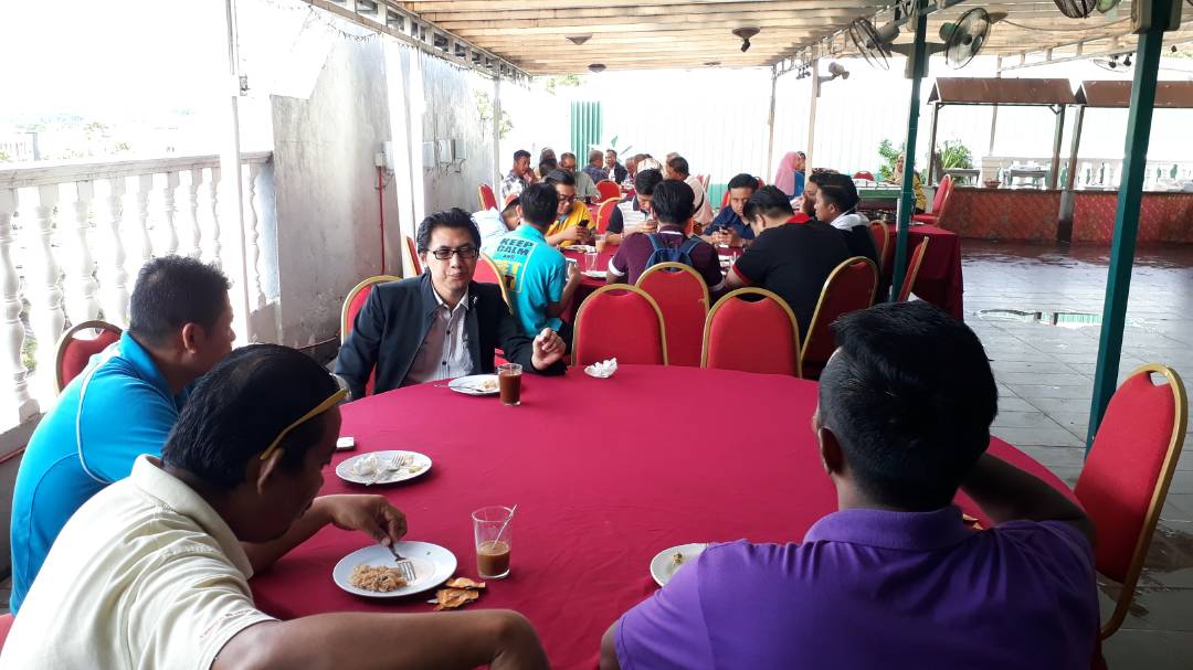 AADKSeremban's tweet photo. 11Nov2017-Bgkl Memperkasa Komuniti bsama wakil JKKK,KRT & Rkan Strategik #pdh2.0 #senawang di Hotel Sutera,Seremban 2
@AADKN9 @AADKMalaysia https://t.co/vICKYSR8BD