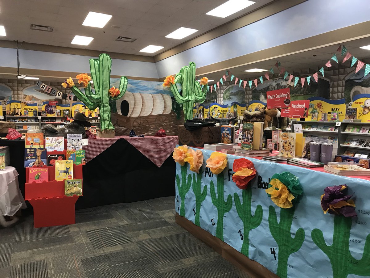 HBESLibrary's tweet photo. The Wild West Book Fair is here!  See you Saturday morning 8:30-10:30 for donuts and shopping! https://t.co/wxa3X9wyUE