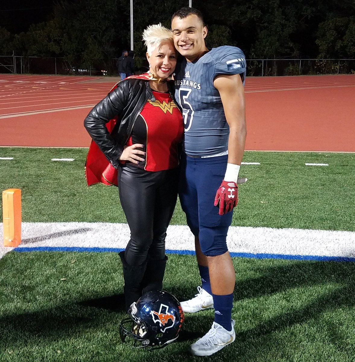 babsmatabs's tweet photo. I will always be your no1 fan @Christiancole46 #SachseU #fiveismine https://t.co/EAMevEiNVJ