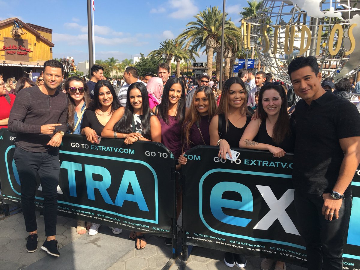 Chantelle_12's tweet photo. @MarioLopezExtra and @extratv made our bachelorette trip extra special today ☺️ https://t.co/1vp14v1Z5v
