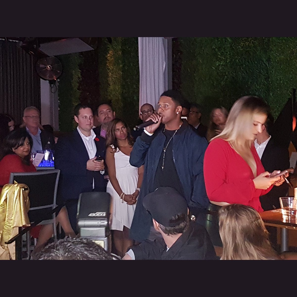wmaizlin's tweet photo. Poosh Hall @iam_POOCHHALL one of the stars of the hit show  Ray Donovan at the Draft Party for the Rally for Kids With Cancer fundraising event for The Sick Kids Hospital, was a great evening, for a tremendous cause. #rallyforkidswithcancer #fundraiser  #PooshHall   #RayDonovan https://t.co/Em8talZ1Ic