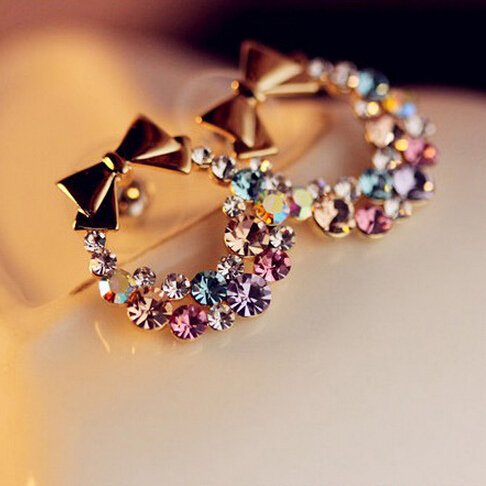 ooziymall's tweet photo. #copper #emerald #amethyst #pearls #swarovski #wristparty #ontrend #wirewrapp ... https://t.co/2CcmZQLXLq https://t.co/SE0bhPJksM