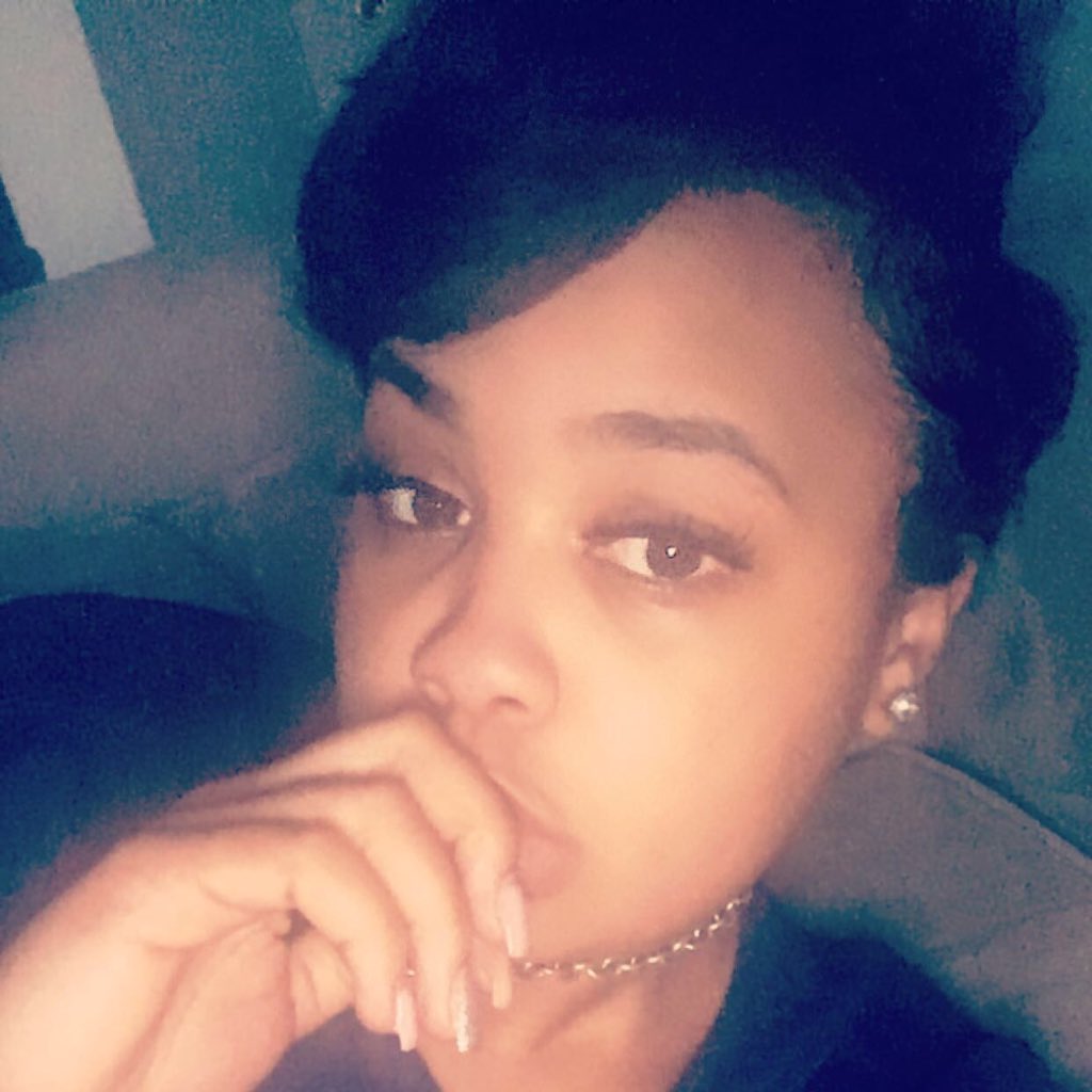 ___PrettyRed's tweet image. #NewProfilePic