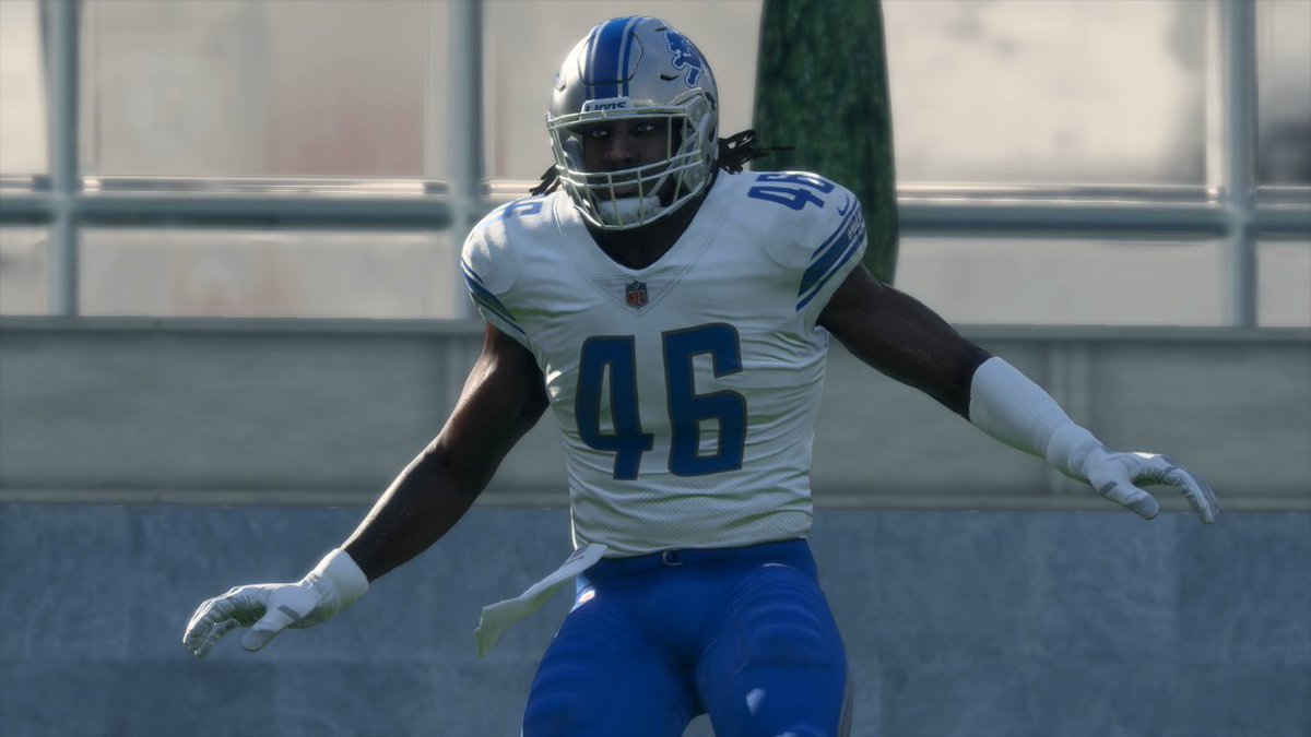 LionsPX1's tweet photo. Check out Da'Ron Payne, Malik Jefferson, Damien Harris and Mason Cole in a Lions jersey for the first time! #TheCubs https://t.co/9uzdOuFnaH