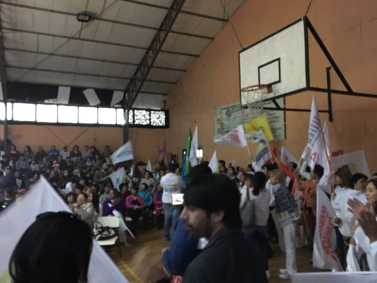 Alvarezpresente's tweet photo. Tremendo cierre de Campaña #Frutillar realmente FIDEL DA CONFIANZA. Gracias vecinos por el compromiso y reconocimiento hacia nuestro Gran Diputado @fideldiputado #granComando https://t.co/4rHGgUy8BC