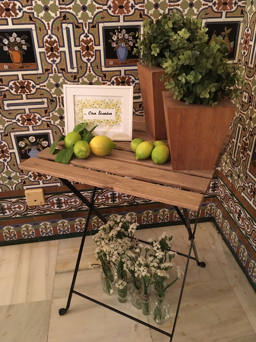 vicmorseg's tweet photo. Gracias a todos los asistentes!
De la cata introducción a los vinos de Jerez #Sherryweek @Conlimonls @VinosJerez #sherrywomen @Gonzalez_Byass @Marchenaaldia #casinomarchena https://t.co/Q94eHV7Buj