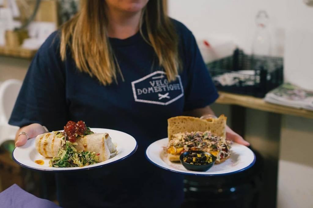 VeloDomCafe's tweet image. Here’s the toughest decision you’ll make this weekend 🤔 Breakfast Burrito or the Spiced Halloumi-wich 🤤🌶👌🧀🌯 📷 @kyl… ift.tt/2hs5x5r