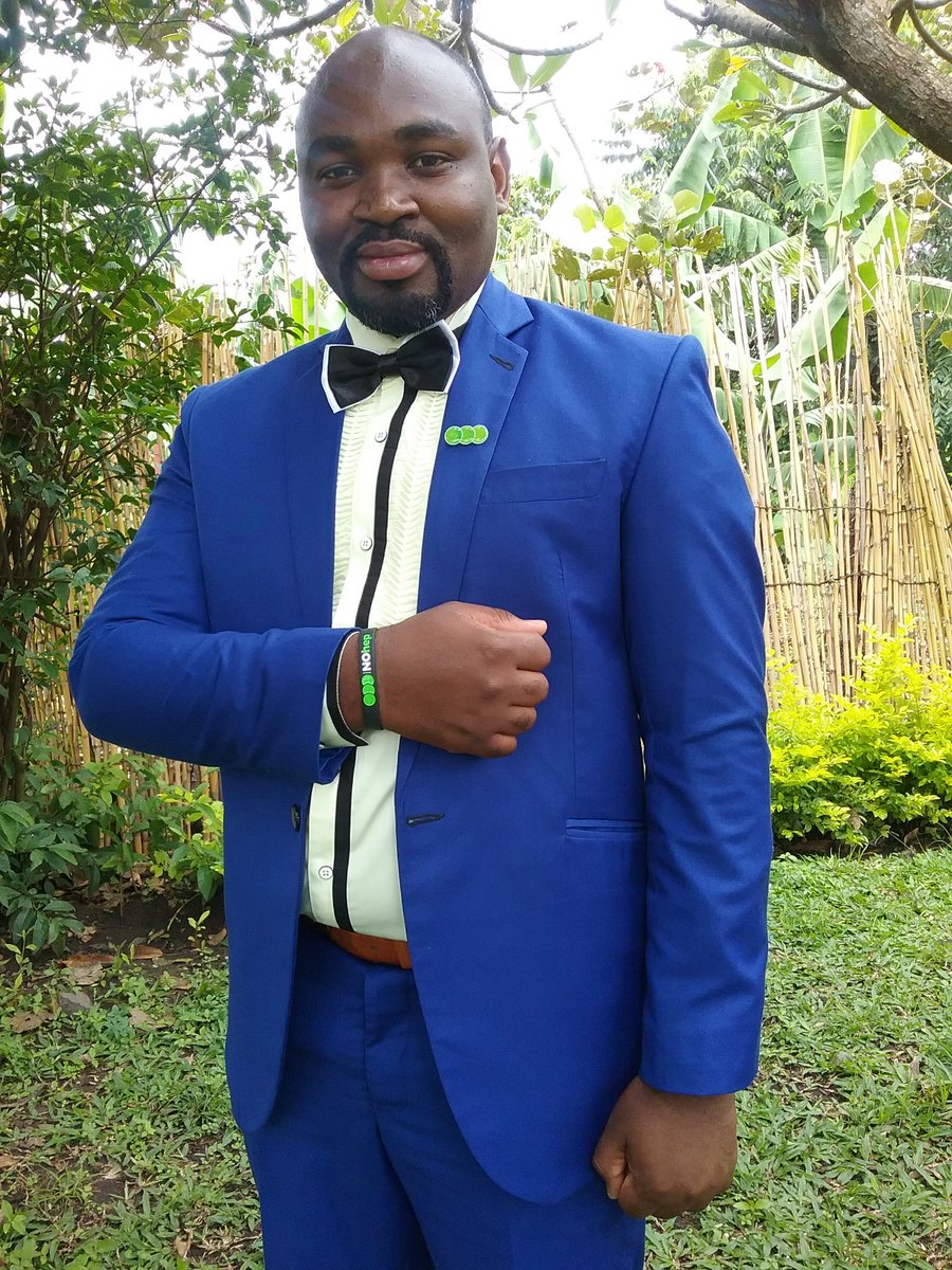 Kennethkabaga2's tweet photo. At a colleague's wedding today I had to  introduce the @NO_hep Movement https://t.co/UxSUR08yQN