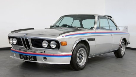 greatCARSuk's tweet image. An extensive line up of #cars go on sale this weekend at @silverstoneauc #NECClassicCarShow - here's a few that caught our eye... #GreatCars!