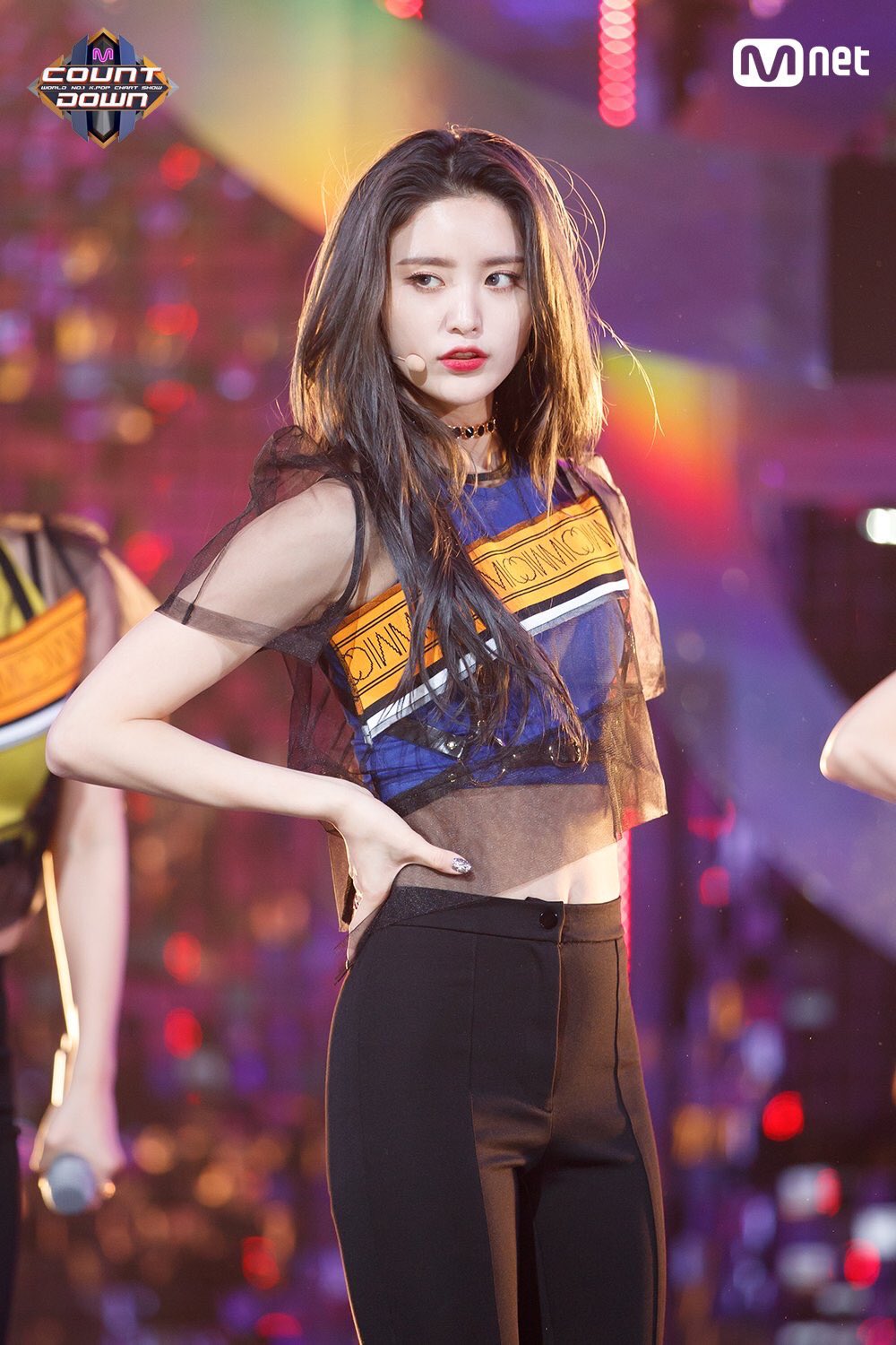 EXIDメンバーサイン入り(ソルジ、LE、ヘリン、ハニ、ジョンファ)自作パーカー backend=imagemagick;height=200