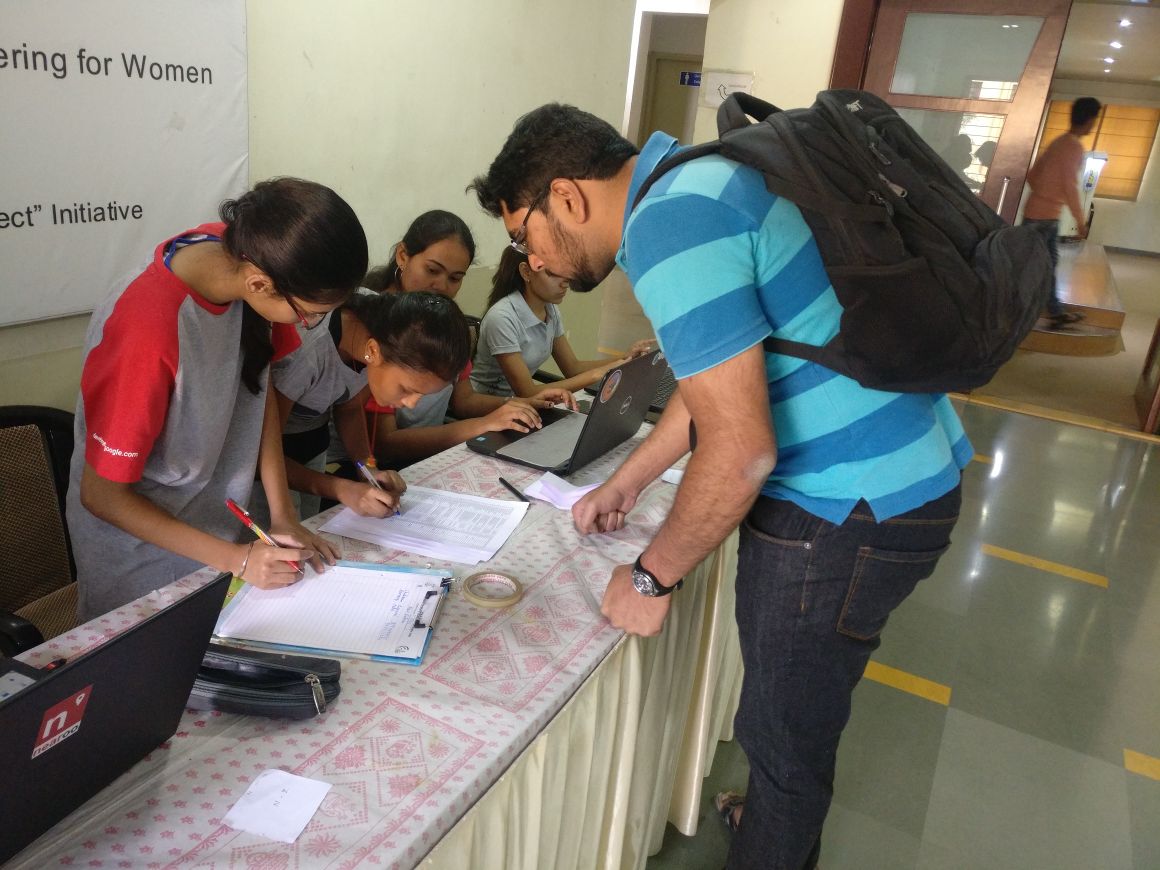 GDKukade's tweet photo. Registration are going with full swing! Have you completed yours?
#IntroductionToFirebase by @WTMPune.
#WTMPune #WTM17 #GDGPune
#Firebase #TechNews #Android #AndroidDev #IT #Technology #Dev #WomenInTech #WomenTechmakers #News #GDG #Pune #GDGIndia #India #Volunteering https://t.co/fVDH8v2AkF