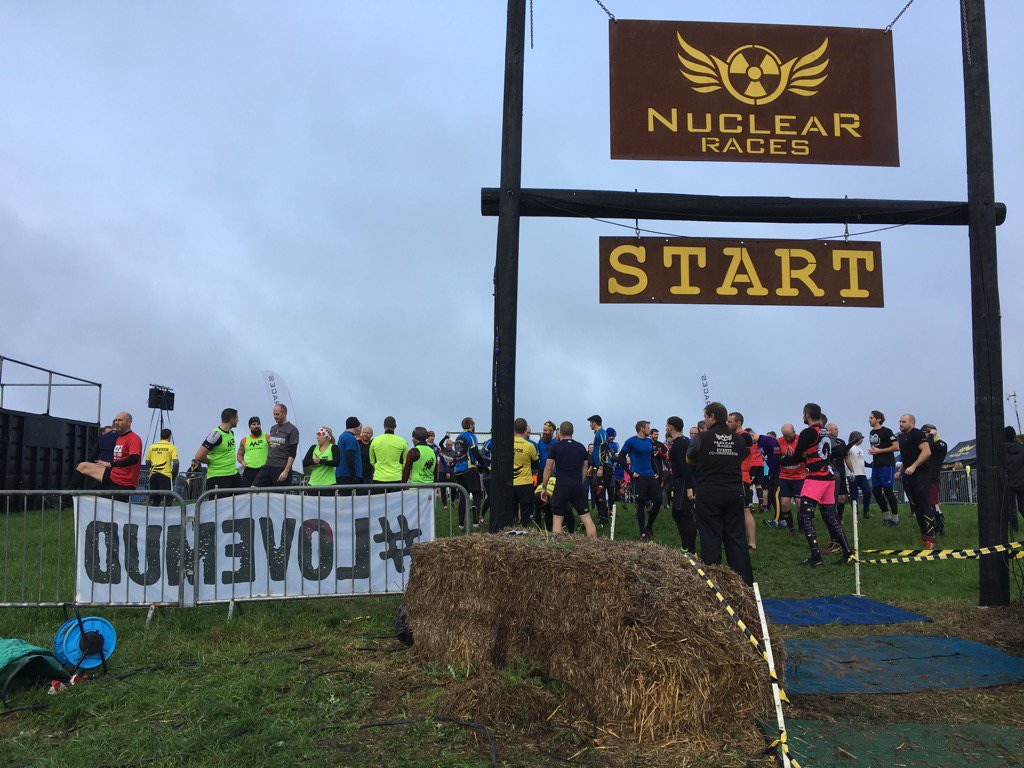 Inspireraces's tweet photo. First wave of the 12kers Nuclear Races #lovemud https://t.co/wxTNEELiSg