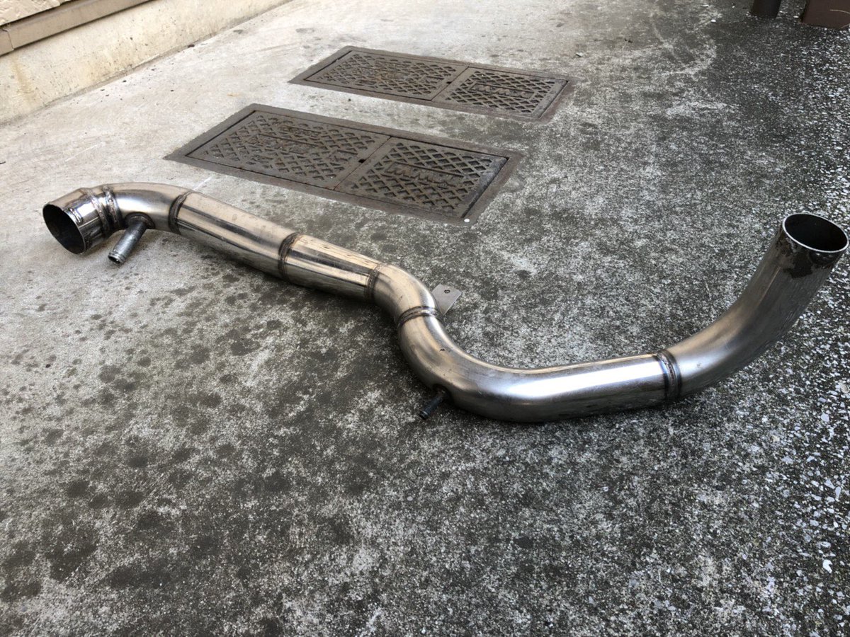 bikesalling's tweet photo. sr系 ステンレス製インテークチャンバー
ワンオフになります！
赤丸の部分に付きます。
s15からの取り外しです！
180sx s13 s14 s15などに！

1万円から https://t.co/eRVxqIEabA