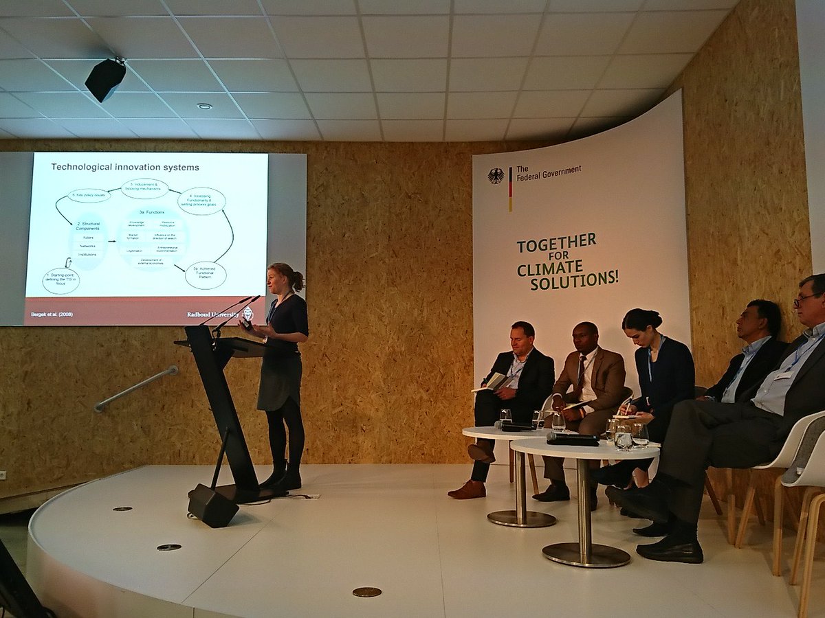 bloes_julia's tweet photo. @HeleendeConinck presenting @NDE_Germany side event on #technolytransfer @COP23 in German Pavilion 🇩🇪 https://t.co/A1Hd0hmNeQ