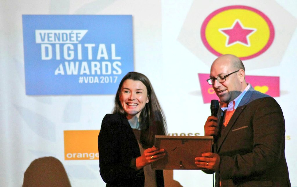 caroline_baudon's tweet photo. #Soirée #VDA2017 organisée par @VendeeRS #DigitalAwards #association #Collectivités #Entreprises #CoupDeCoeur @MakidooApp @pole_emploi Vendée Chambretaud Vendée Basket @mypersonalbusin @lusinecreative @JnoFrance https://t.co/cZ8kDtpiwo