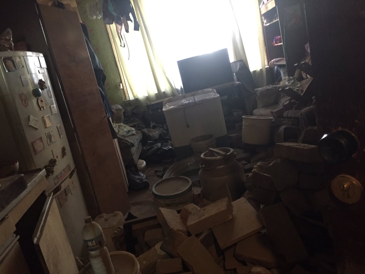 недавно был обрушен дом 
мы видимо ничем не хуже