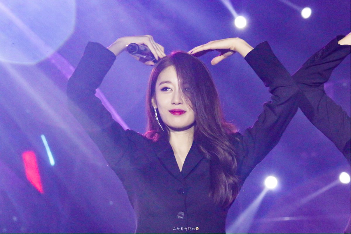 jiyeonjaguarx's tweet photo. ขอลาสอบไฟนอล + ค่ายหมอยาอาสาถึง 7 ธ.ค. นะคะ แล้วจี้จะรีบกลับมานะ เลิฟๆ ❤️📚@heartofficialx  @HAREMWENDY @Dalongxline_ @TierTheos_T @4elementsx https://t.co/nHjRnPSFVb
