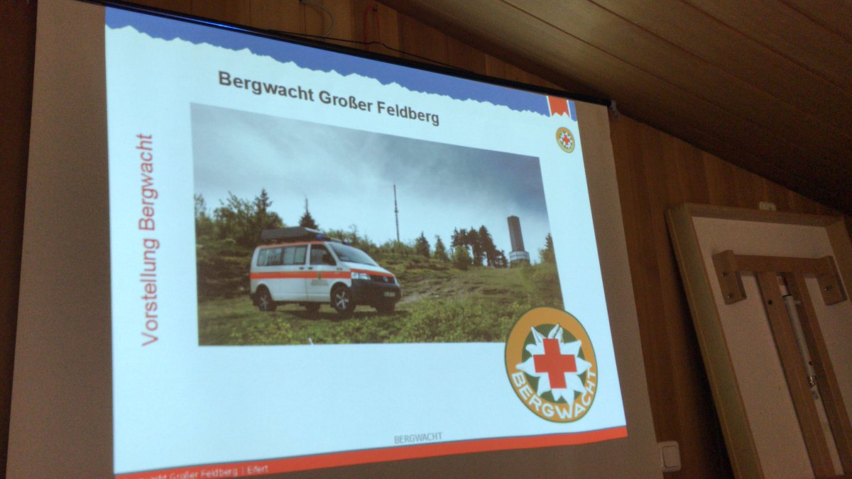 FwGSchmitten's tweet photo. 🚒 🚑 gestern Abend fand ein #Informations #Austausch der
#Bergwacht #Hochtaunus
#Feuerwehren #Schmitten
#Weilrod #Glashütten auf dem @Feldberg881m statt.
#toller #informativer #Abend
#Danke https://t.co/NI2WCg89lQ