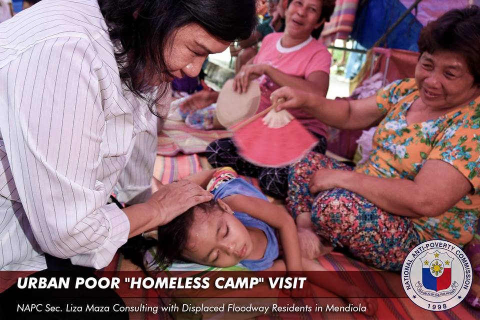 @NAPC_PH @SecMaza at “Homeless Camp” in Mendiola Bit.ly/2zz7uU0 #KilosSAMBAYANAN #10BasicNeeds @cnnphilippines @ABSCBNNews @gmanews @BusinessMirror @inquirerdotnet