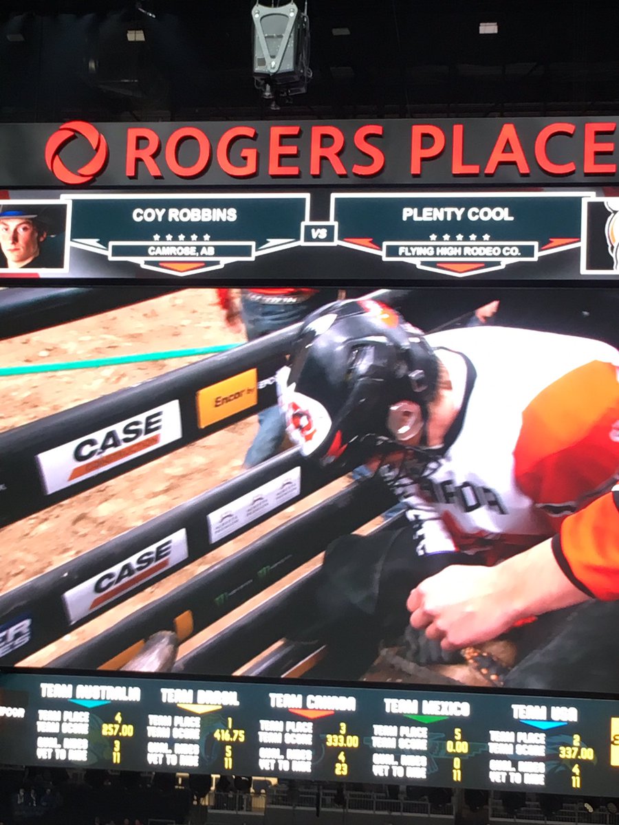 HoronMichael's tweet photo. Watched Magpies boy Coy Robbins ride at PBR tonight. Rode his first bull and showed a lot heart on his second. #awesomeperformance https://t.co/ACPKAu88j7