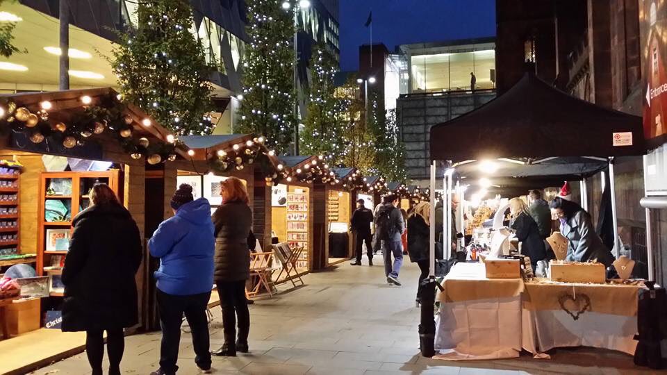makersmarketmcr's tweet photo. It's TODAY! #Saturday is @Spinningfields for The #Christmas #Markets ! #Manchester join us for original #art local #food and much much more! 11-7 #Mcr 🎄🎁🥂 https://t.co/rbbFY2gPZ5