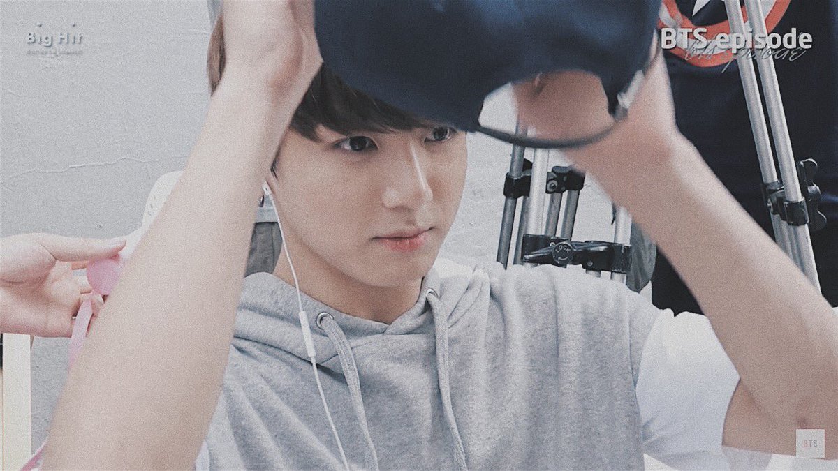 quyen_mun's tweet photo. #JinKook #RTbyme @BTS_twt #VSCO https://t.co/54EzucBaIP