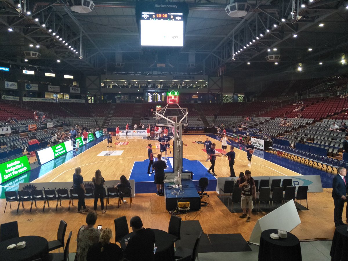 CODPrentice18's tweet photo. Not a bad spot for the game tonight #NBL #CrossOverDribble #WeAreSixers https://t.co/VO7GxVnGMM