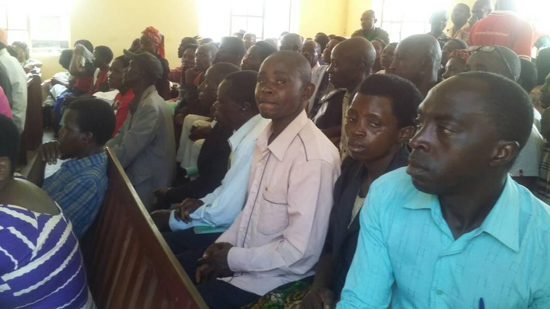 UgandaRedCross's tweet photo. #Communityempowerment this team will work hard in their communities and curb the #Cholera prevalence in #Kisinga #Kasese, western Uganda @MinofHealthUG @UNICEFUganda @WHOUganda https://t.co/dHVVaMlkUG