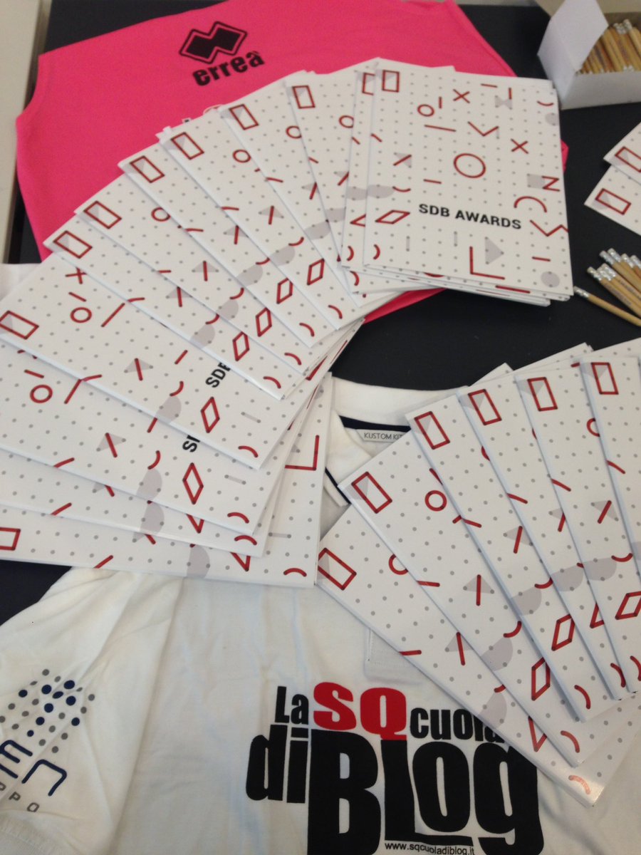 La seconda giornata degli SDB Awards sta per cominciare, è tutto pronto! Seguite la presentazione dei Project Work di Classe XI di <a href="/SQcuoladiBlog/">SQcuola di Blog</a> in diretta streaming al link youtube.com/c/SQcuoladiBlo…